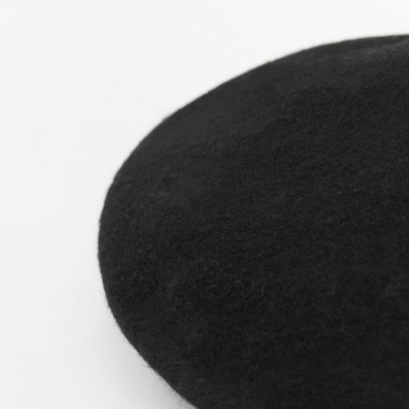 ZARA BLACK 100% WOOL BERET
